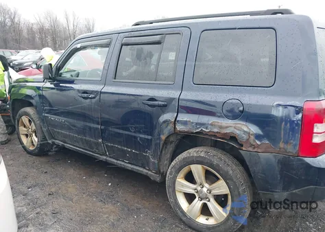 2012 Jeep Patriot Latitude из США, поврежденный, VIN 1C4NJRFB5CD624910